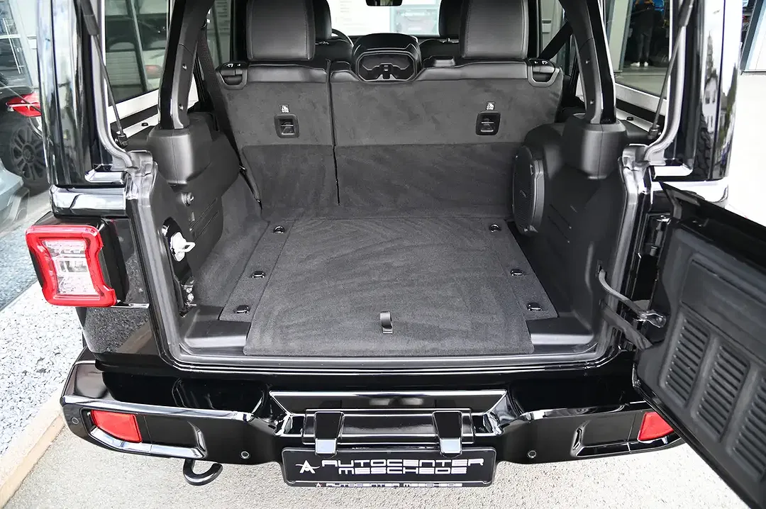 Jeep Wrangler 2.0 T-GDI Unlimited Sahara - Thumbnail 12
