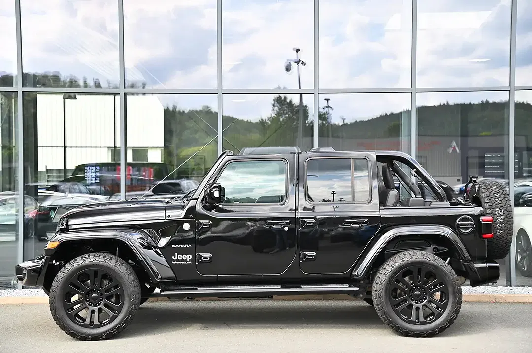 Jeep Wrangler 2.0 T-GDI Unlimited Sahara - Thumbnail 8