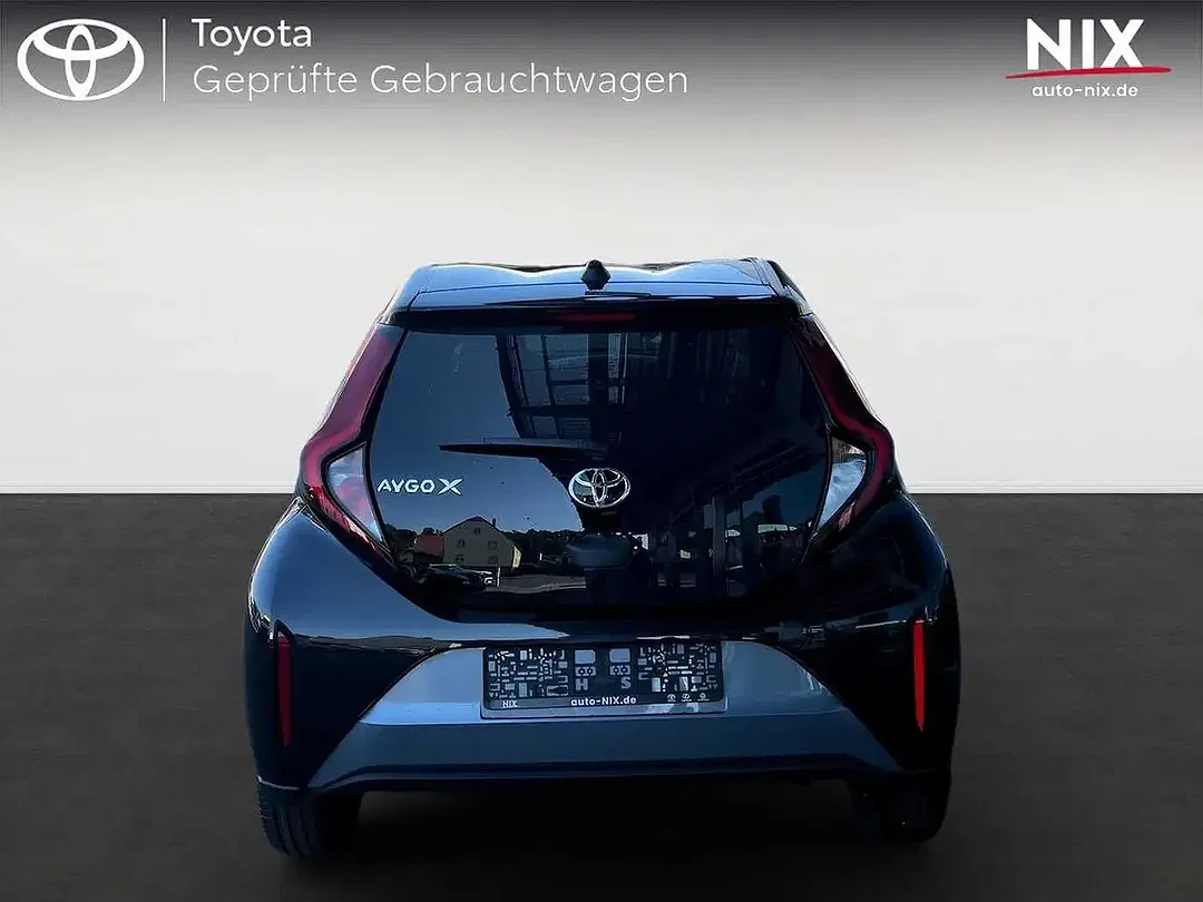 Toyota Aygo X Teamplayer - Thumbnail 4