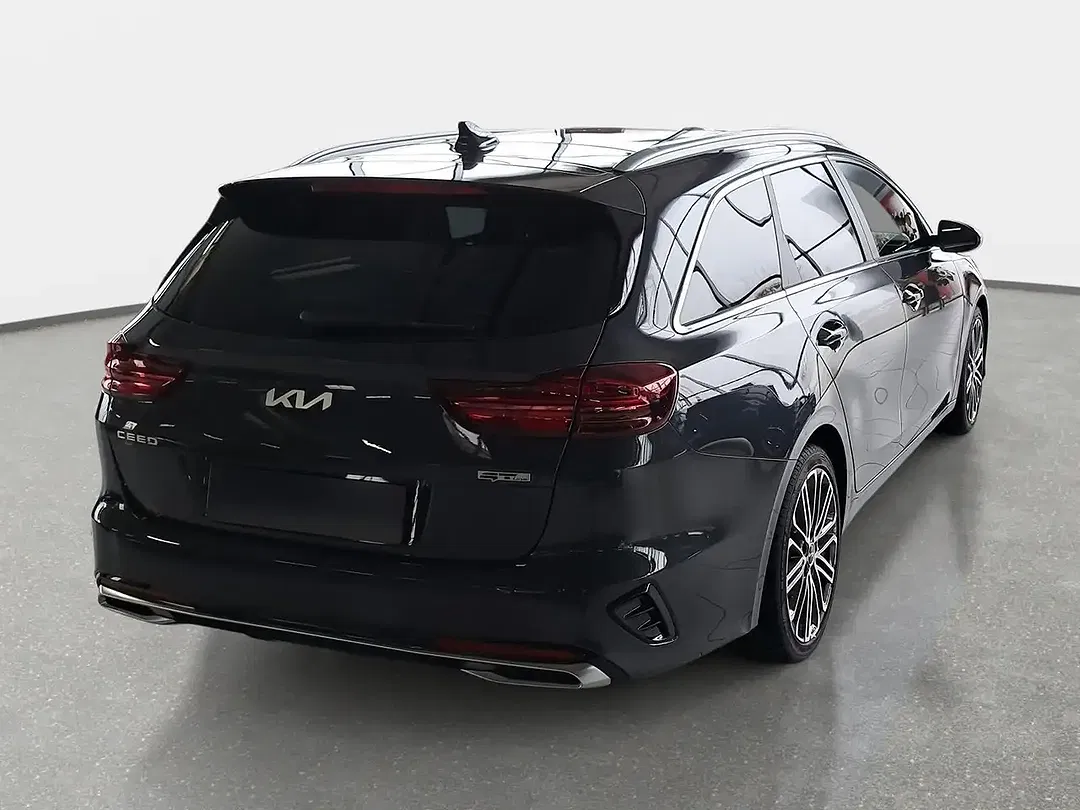Kia Ceed SW / cee'd SW 1.5 T-GDI DCT GT-Line - Thumbnail 3
