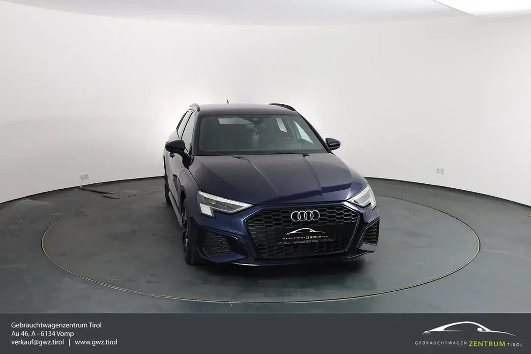 Audi A3 40 TFSI e Matrix LED S line - Thumbnail 3