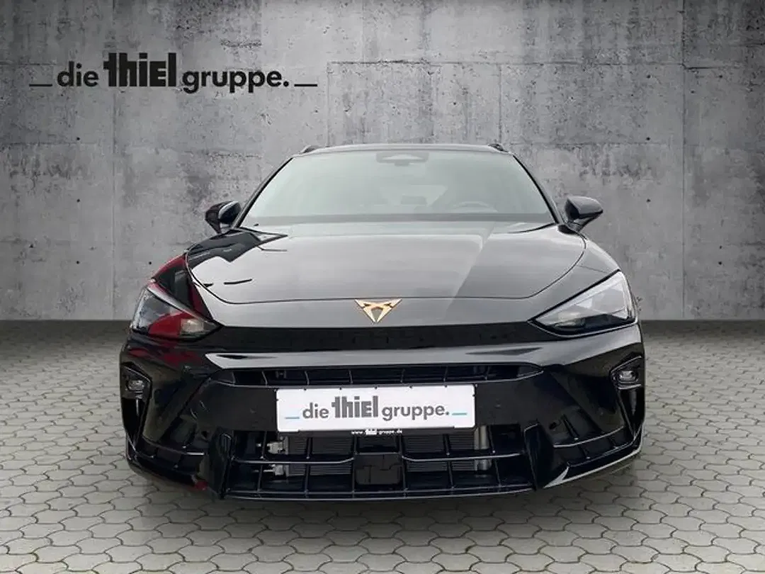 CUPRA Leon 2.0 TSI DSG 4Drive Sportstourer - Thumbnail 1