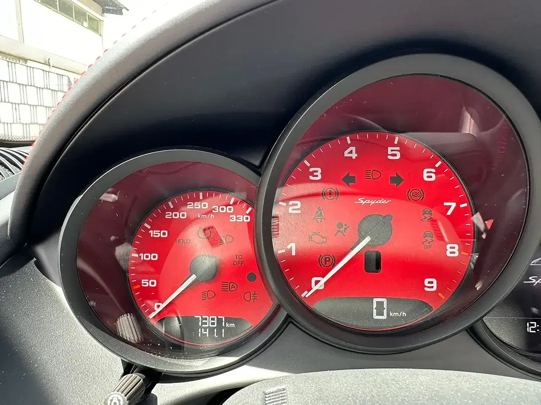 Porsche Boxster - Thumbnail 14