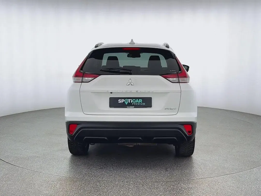 Mitsubishi Eclipse Cross 2.4 Hybrid 4WD Basis - Thumbnail 4