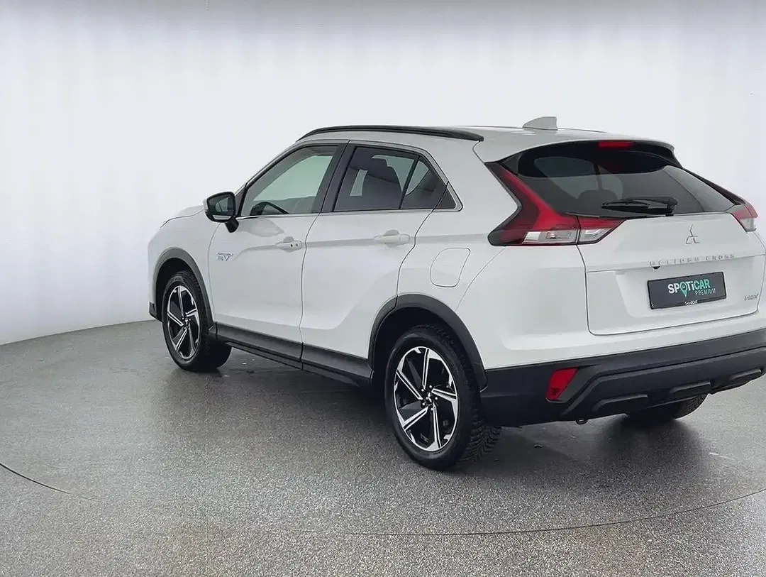 Mitsubishi Eclipse Cross 2.4 Hybrid 4WD Basis - Thumbnail 5
