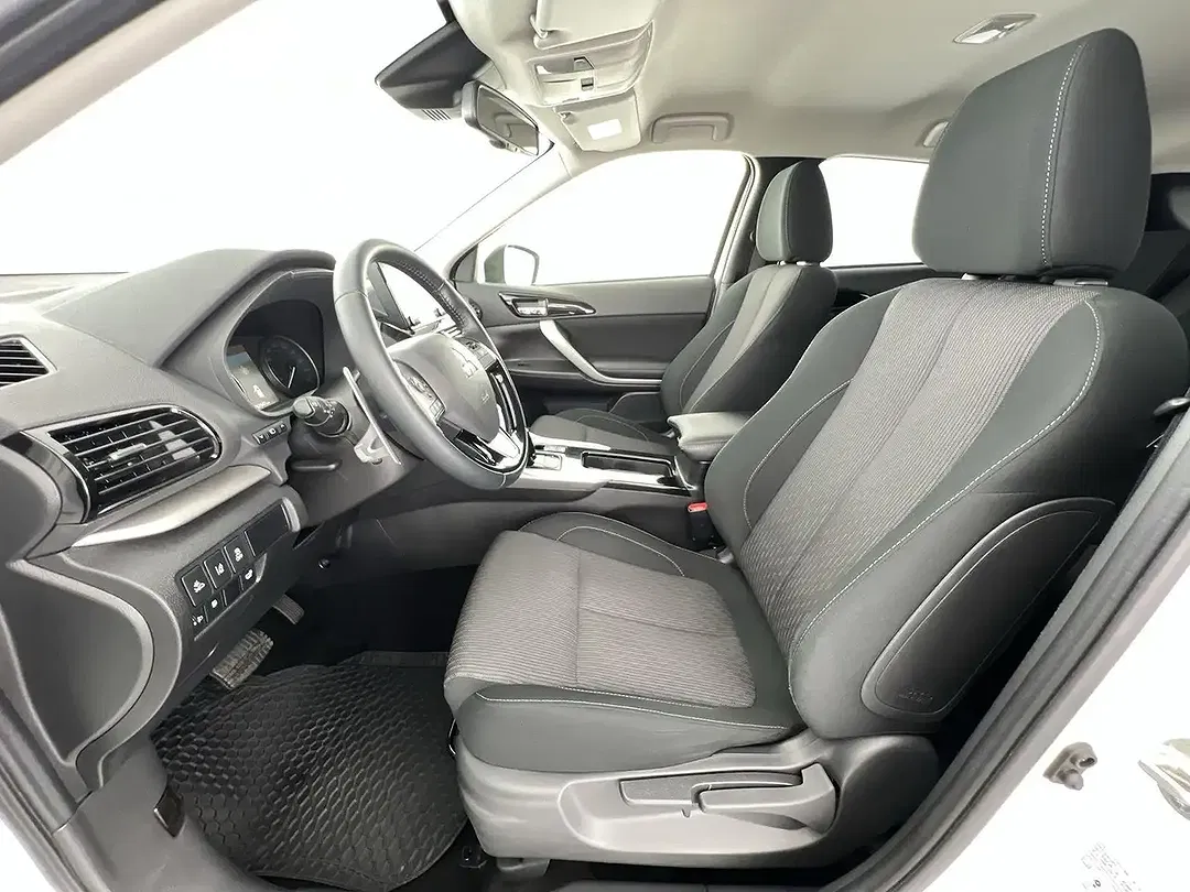 Mitsubishi Eclipse Cross 2.4 Hybrid 4WD Basis - Thumbnail 8