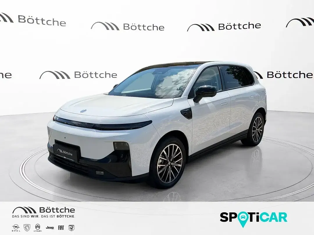 Leapmotor B10 - foto 1