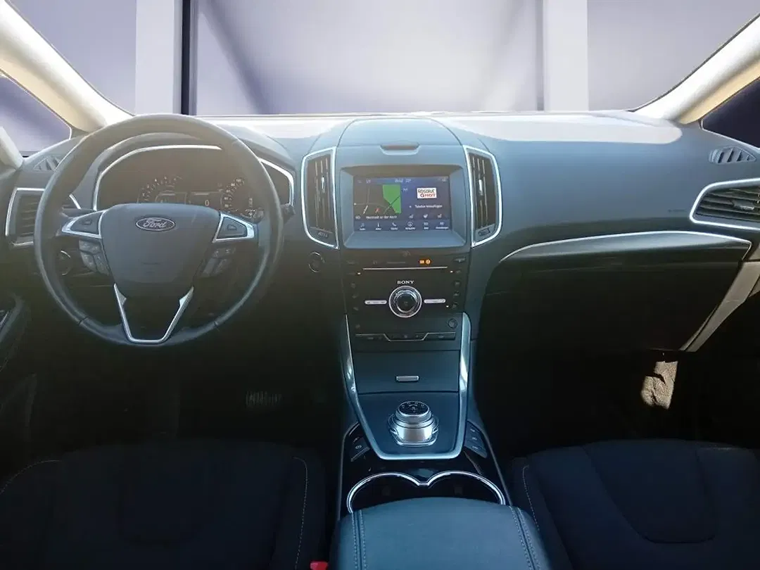 Ford S-Max 2.0 EcoBlue AUT Titanium - Thumbnail 10