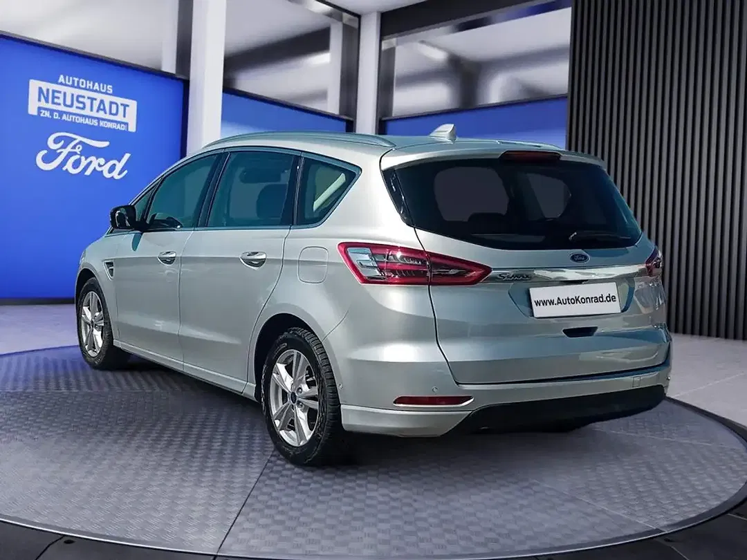 Ford S-Max 2.0 EcoBlue AUT Titanium - Thumbnail 4
