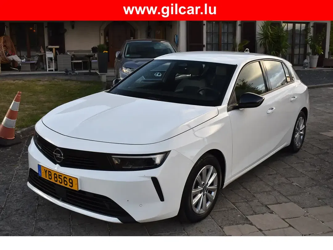 Opel Astra 1.2 Turbo AUT Edition - foto 1