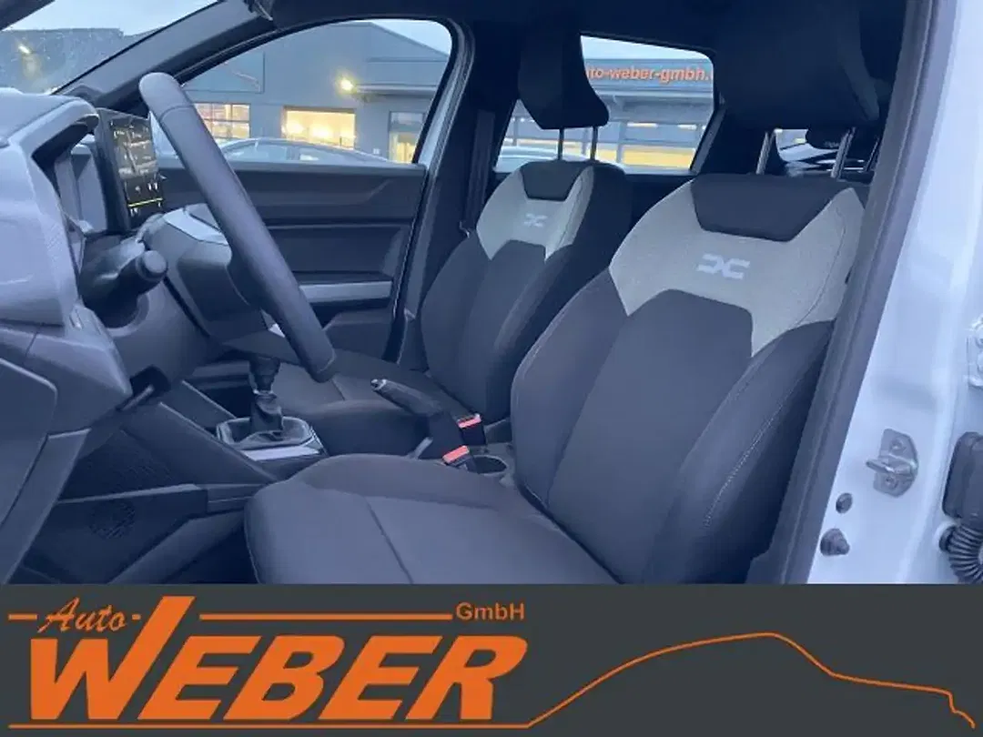 Dacia Bigster TCe Essential - Thumbnail 10