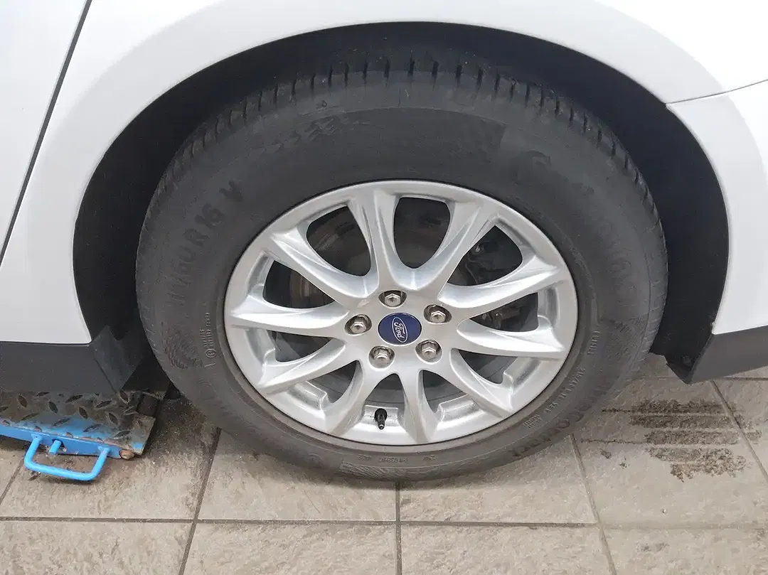 Ford Mondeo 2.0 EcoBoost Trend - Thumbnail 10