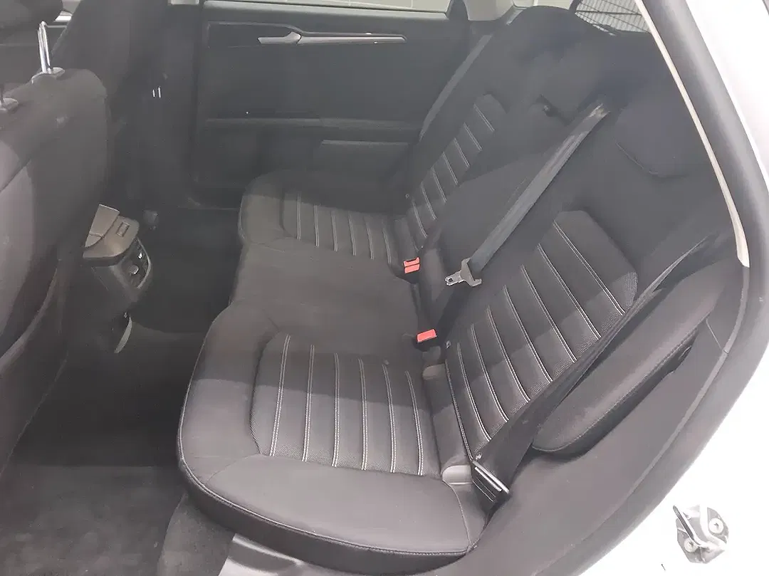 Ford Mondeo 2.0 EcoBoost Trend - Thumbnail 13