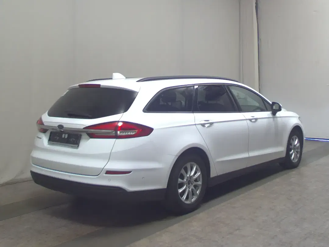 Ford Mondeo 2.0 EcoBoost Trend - Thumbnail 4