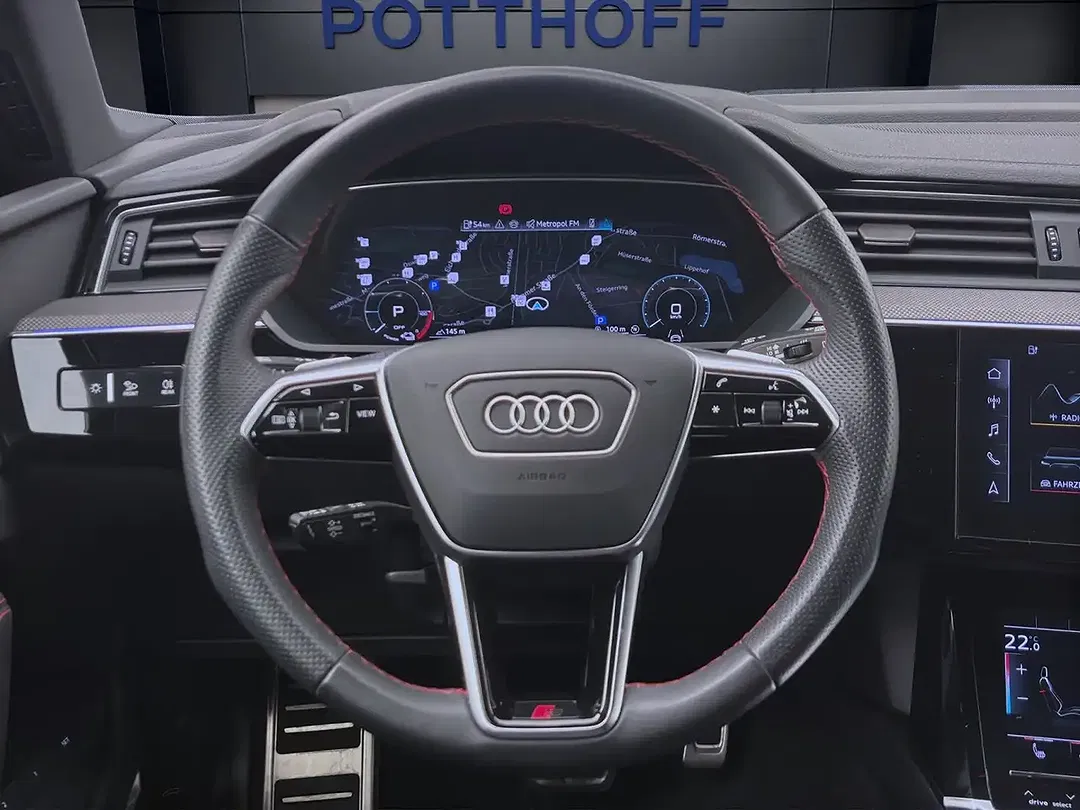 Audi Q8 55 e-tron S line - Thumbnail 12
