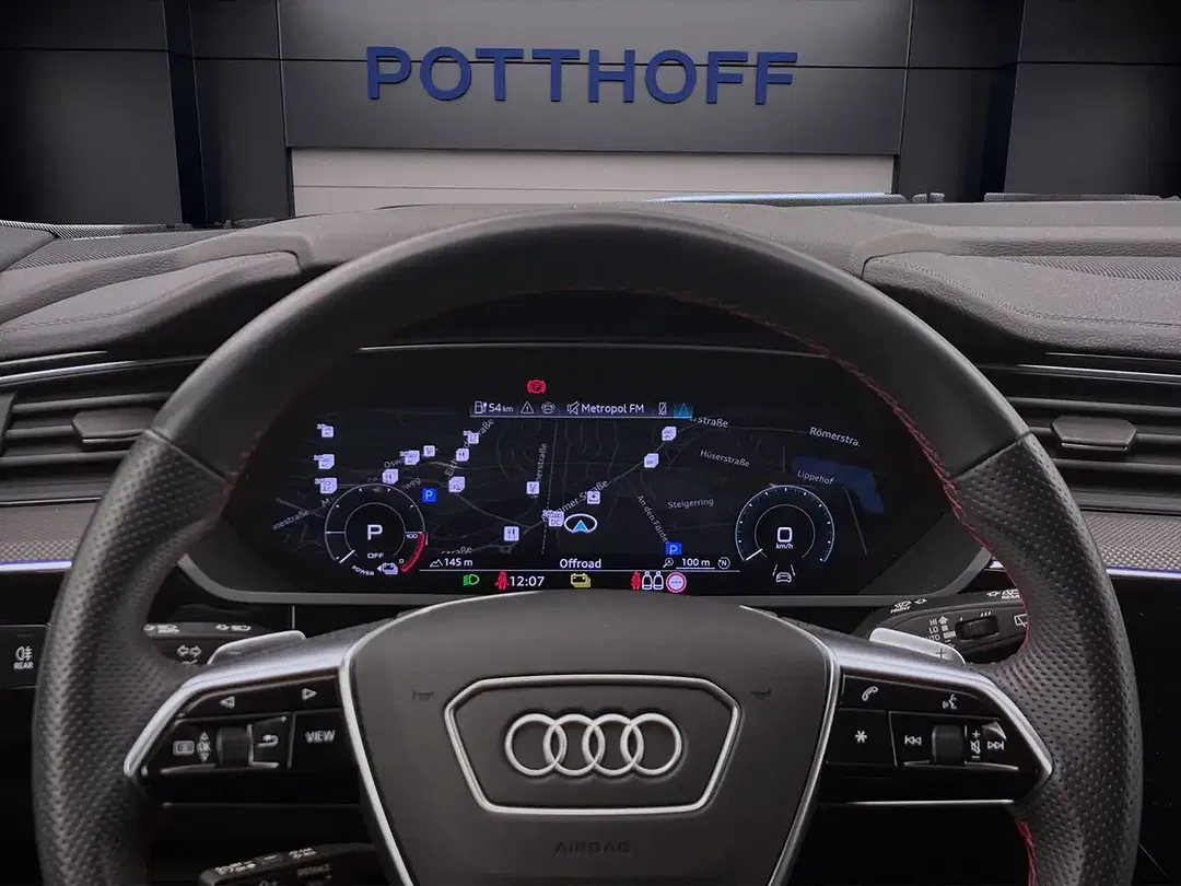 Audi Q8 55 e-tron S line - Thumbnail 13