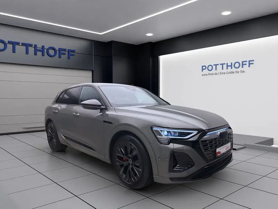 Audi Q8 55 e-tron S line - Thumbnail 7