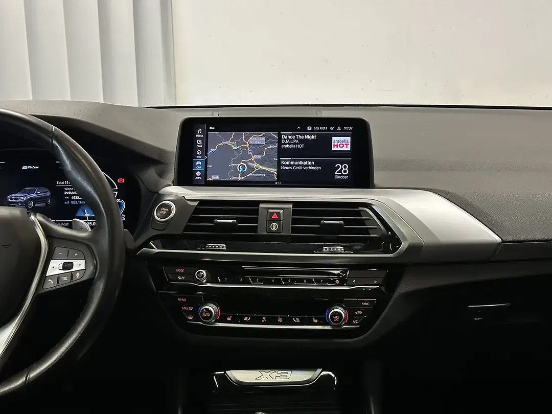 BMW X3 xDrive Advantage - Thumbnail 6