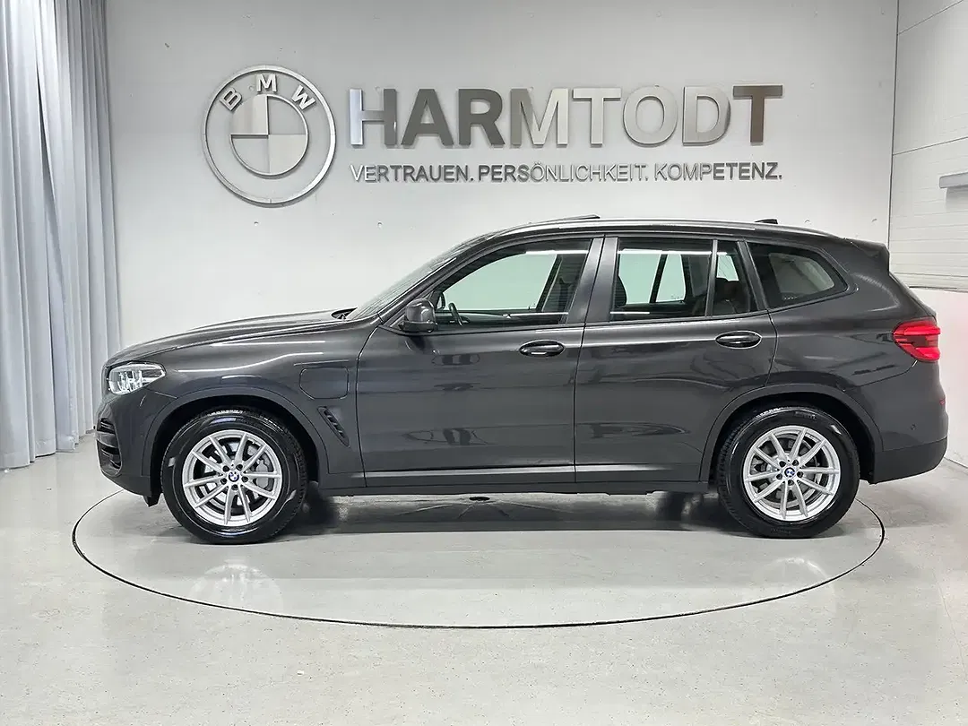 BMW X3 xDrive Advantage - foto 2