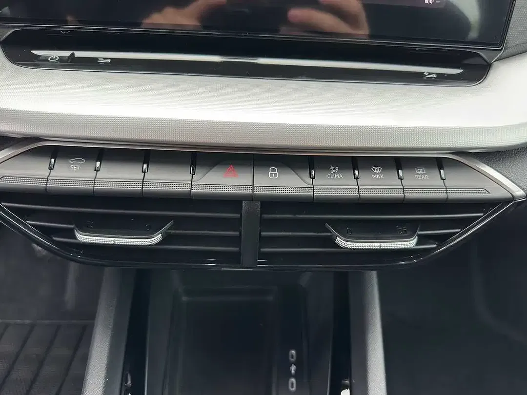 Skoda Octavia 1.5 TSI Essence - Thumbnail 12