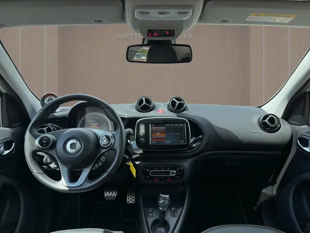 smart forFour - Thumbnail 8