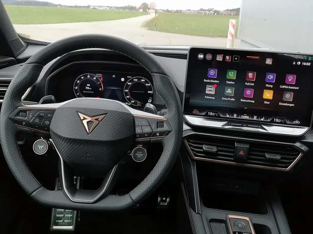 CUPRA Formentor 2.0 TSI DSG 4x4 - Thumbnail 4