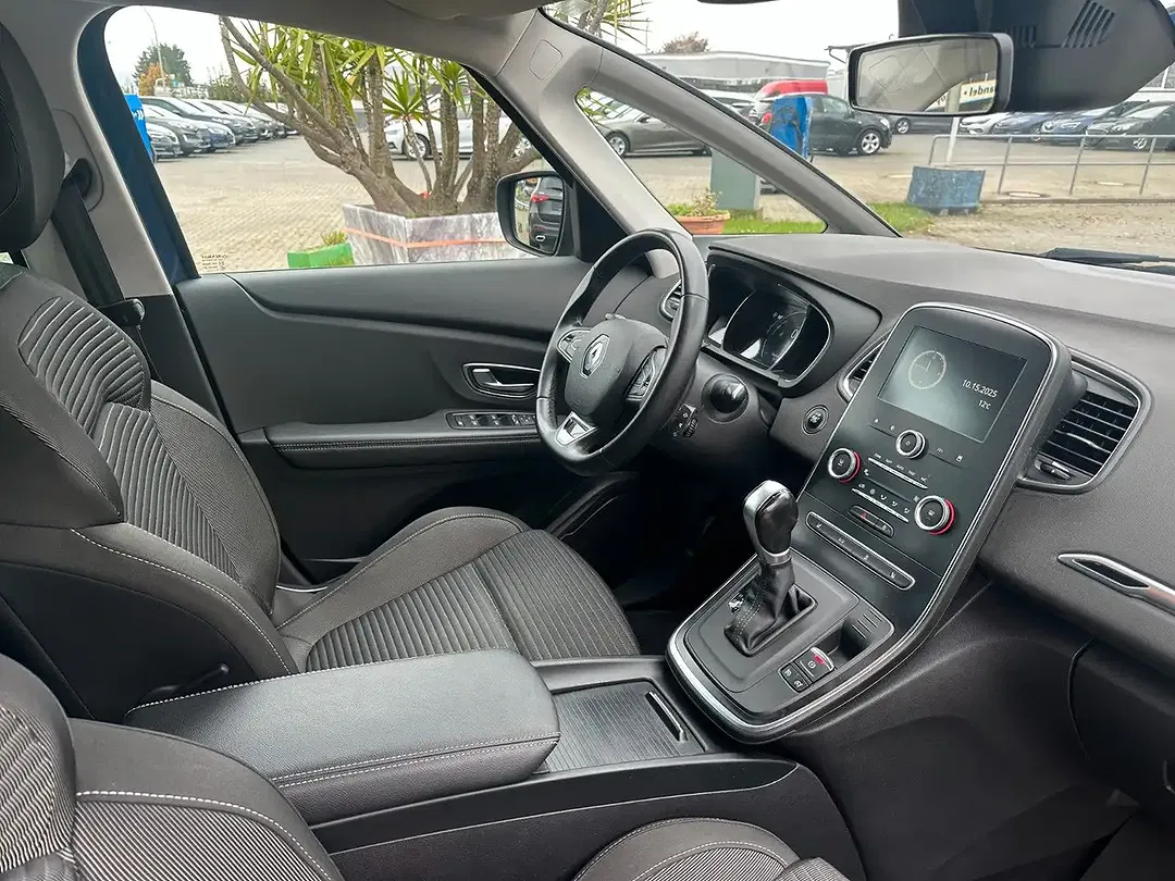 Renault Scenic - Thumbnail 9