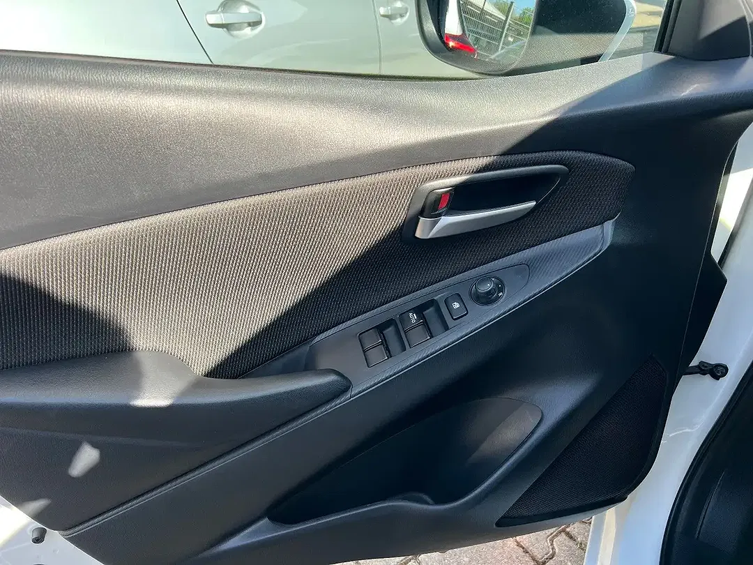 Mazda 2 Kizoku - Thumbnail 10
