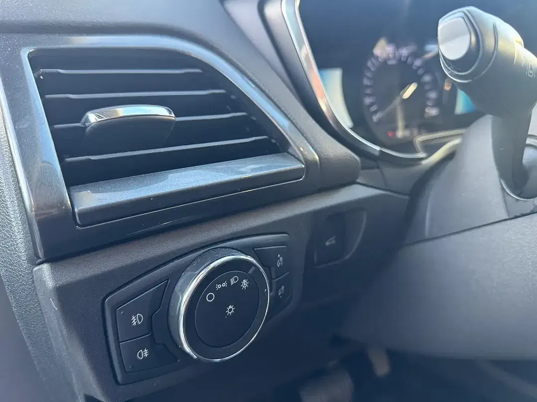 Ford Mondeo Hybrid AUT Titanium - Thumbnail 14