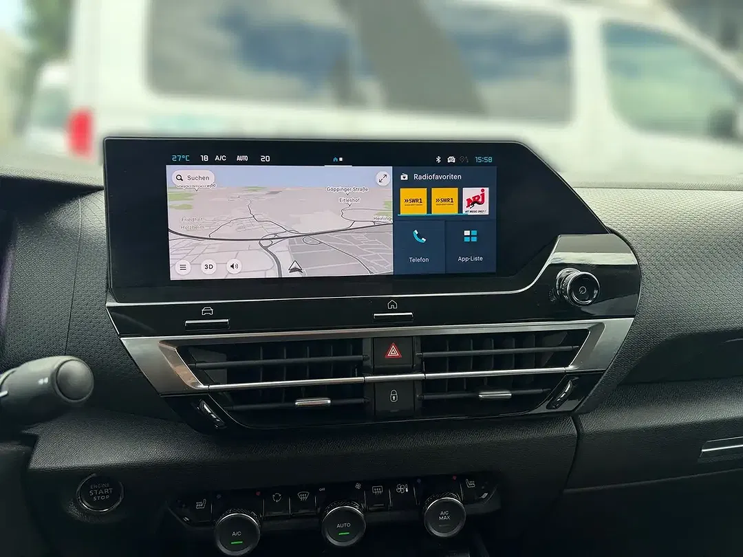 Citroen C4 1.2 PureTech EAT8 Max - Thumbnail 5