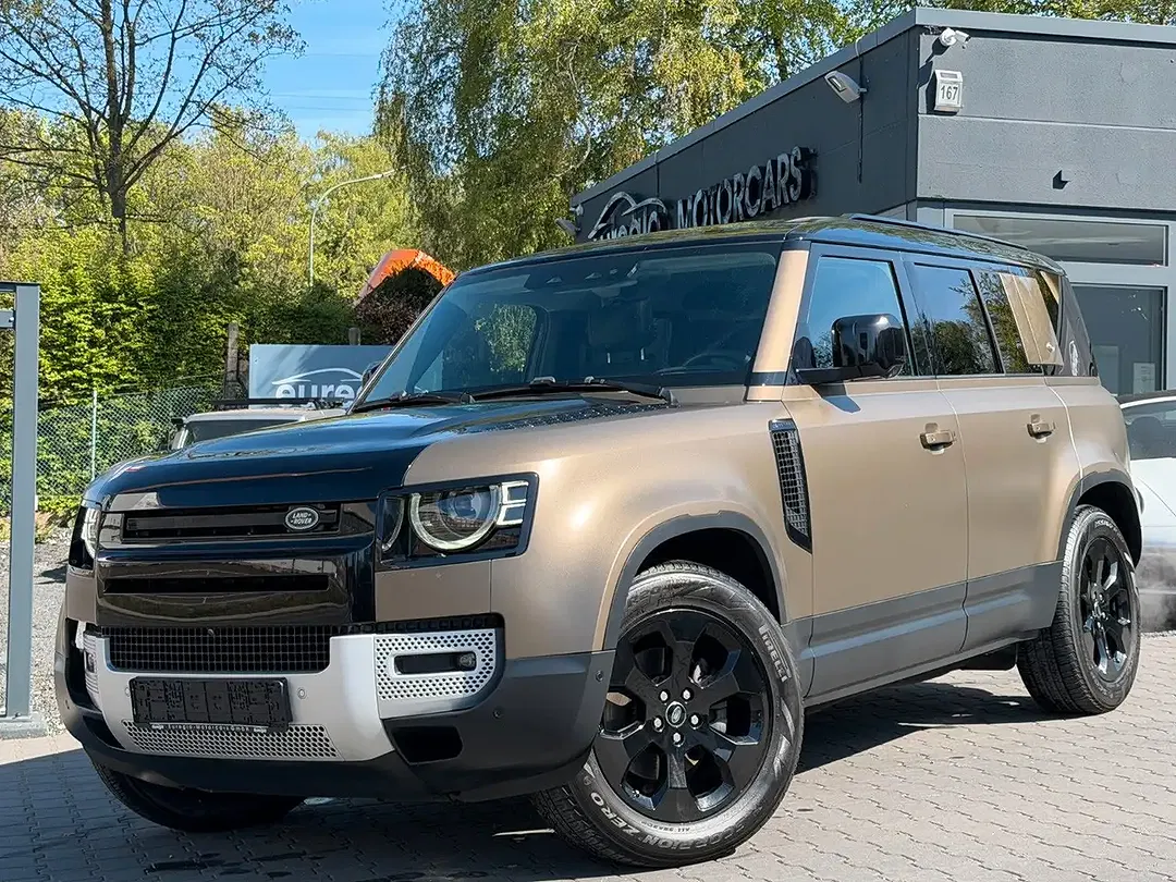 Land Rover Defender AUT 110 HSE - foto 1