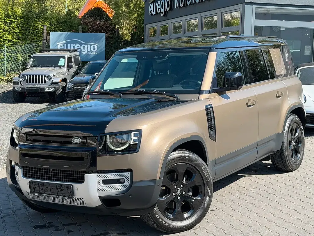 Land Rover Defender AUT 110 HSE - foto 2