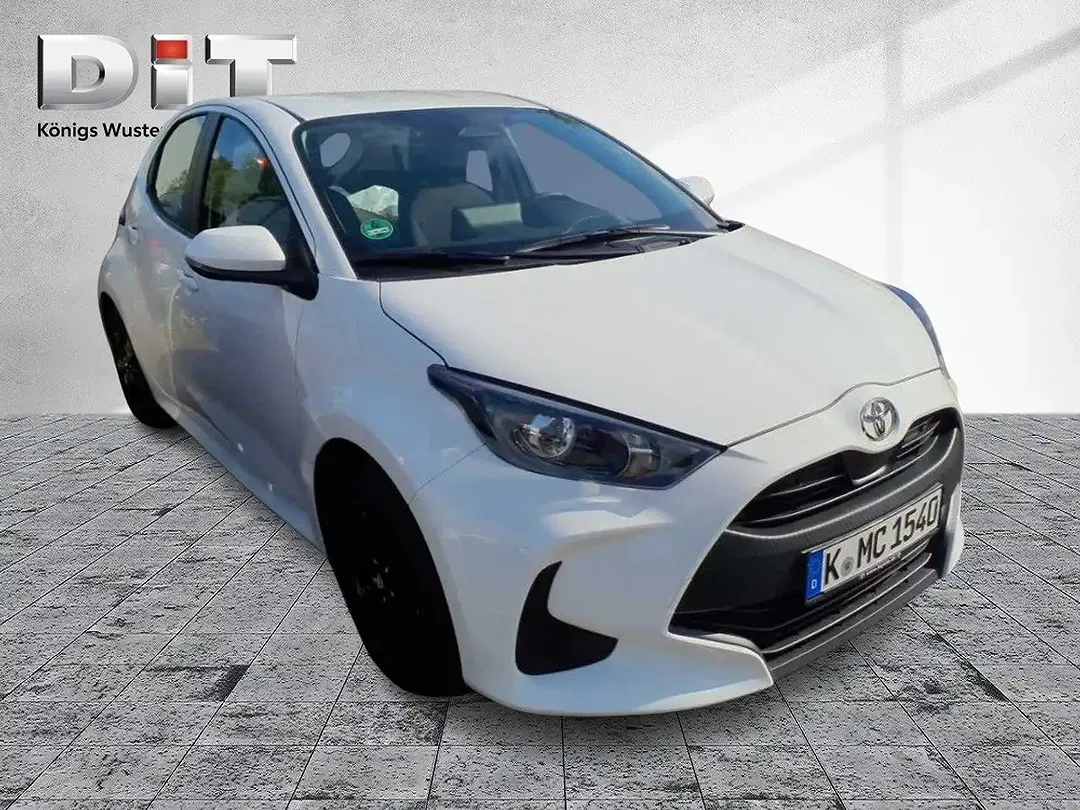 Toyota Yaris 1.5 Comfort - Thumbnail 7