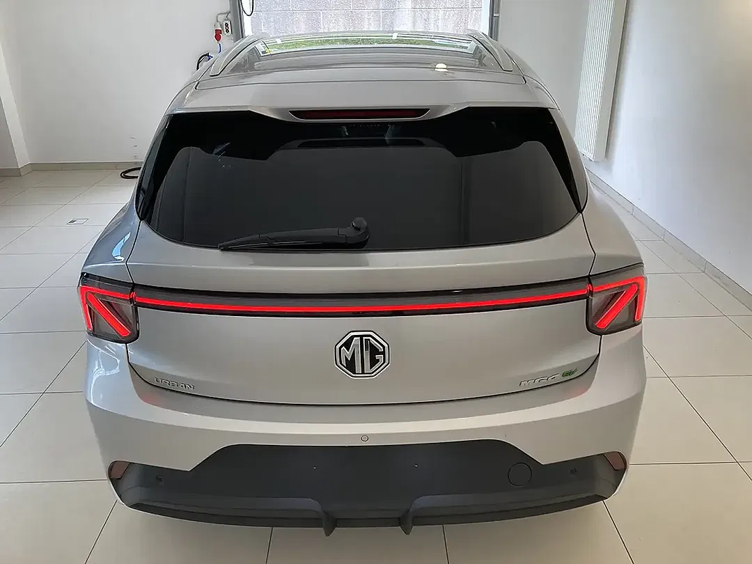 MG MG4 EV Urban Luxury - Thumbnail 6