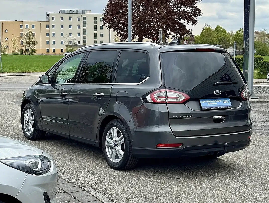 Ford Galaxy 2.0 EcoBlue AUT Titanium - Thumbnail 12