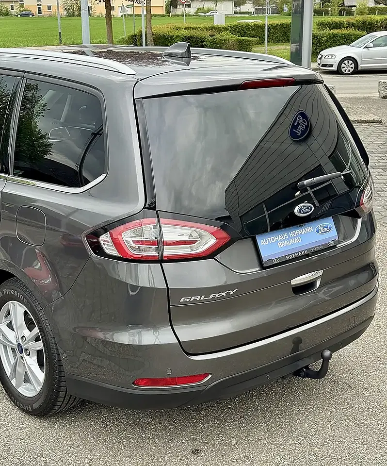 Ford Galaxy 2.0 EcoBlue AUT Titanium - Thumbnail 5