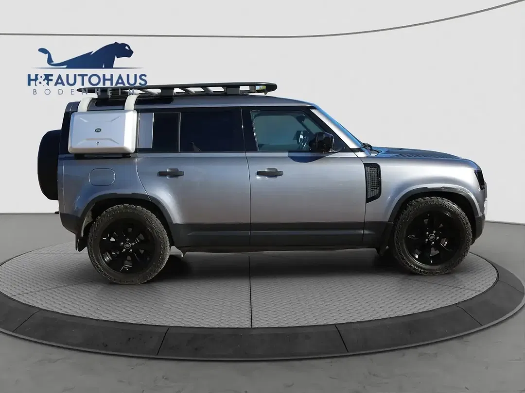 Land Rover Defender D240 4x4 S - Thumbnail 4