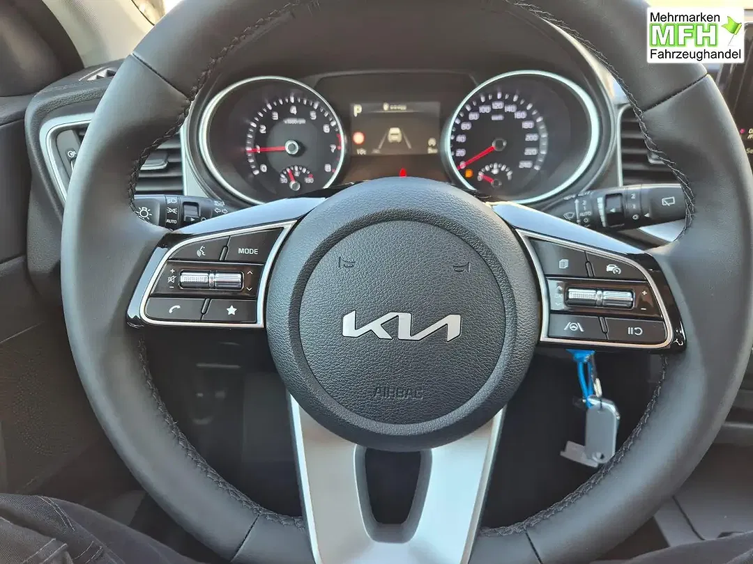 Kia XCeed 1.6 T-GDI AMT - Thumbnail 15