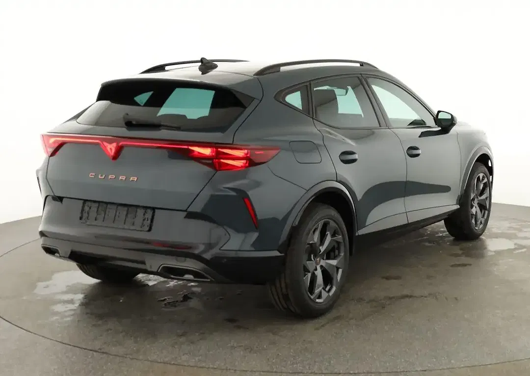 CUPRA Formentor 1.5 eTSI DSG Matrix LED - Thumbnail 2