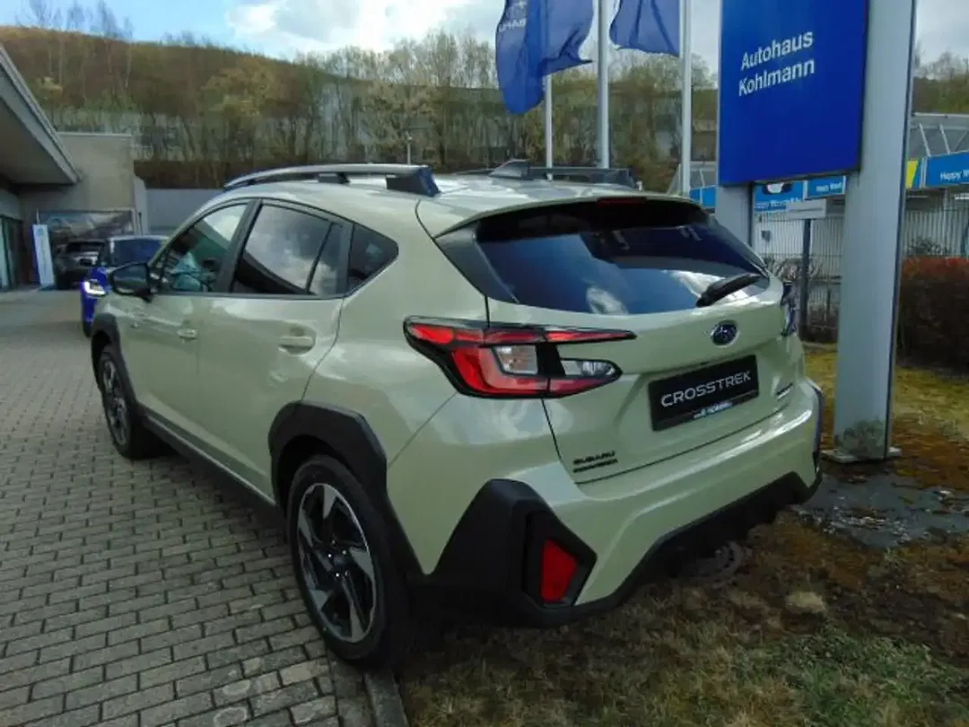 Subaru Crosstrek 2.0 e-Boxer Platinum - foto 2