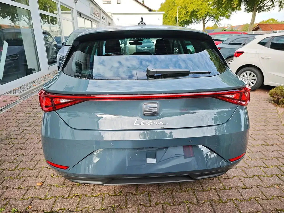 SEAT Leon 1.5 TSI Style - Thumbnail 4
