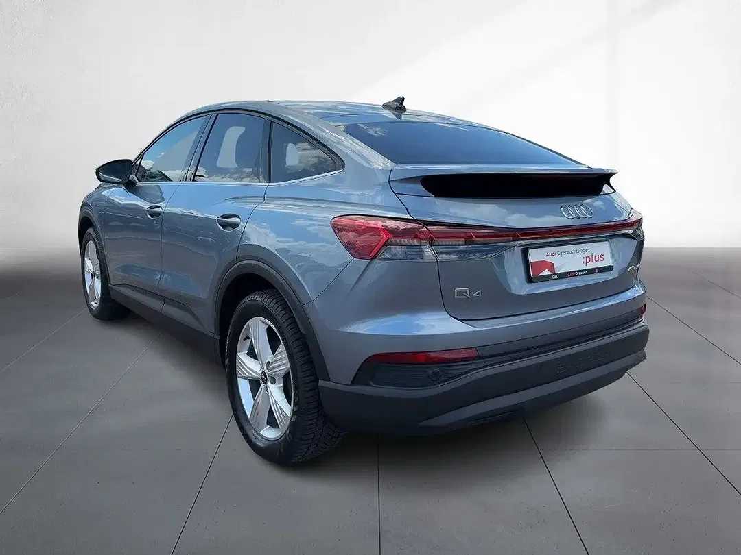 Audi Q4 e-tron 40 - foto 2