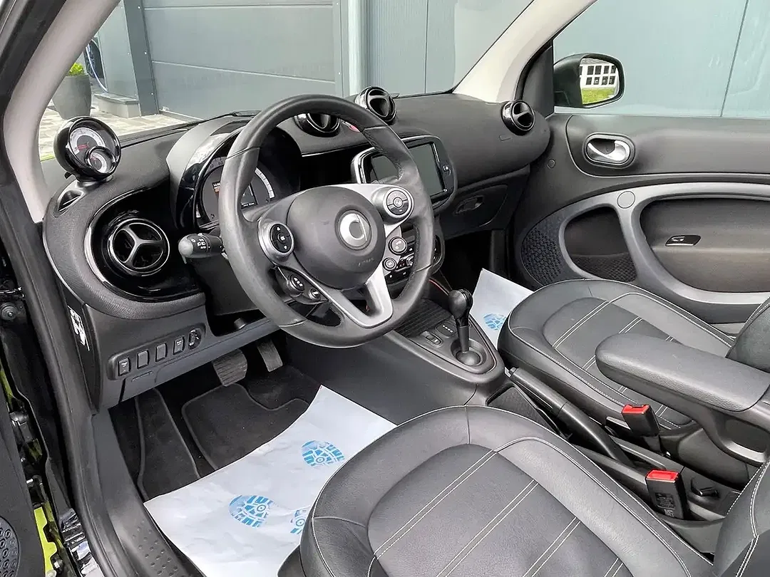 smart forTwo - Thumbnail 16