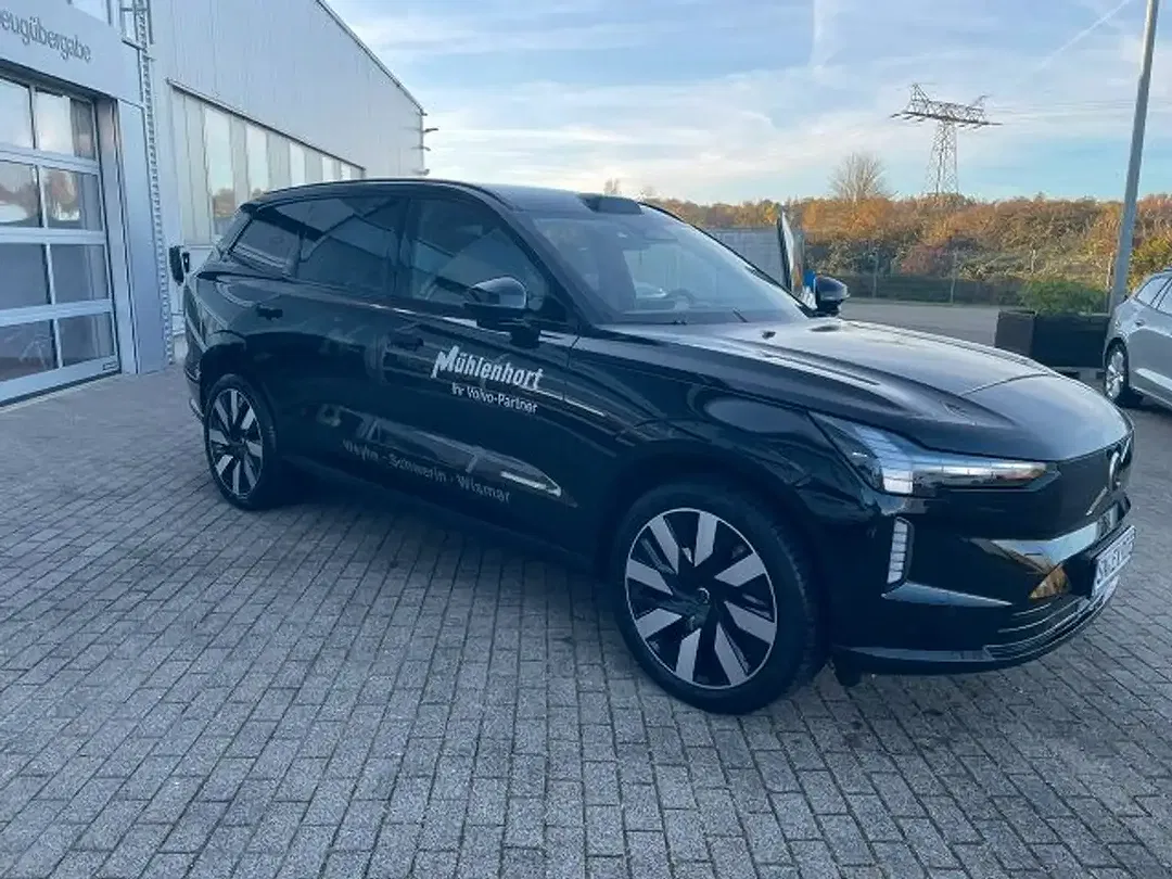 Volvo EX90 AWD Twin Motor Ultra - Thumbnail 8