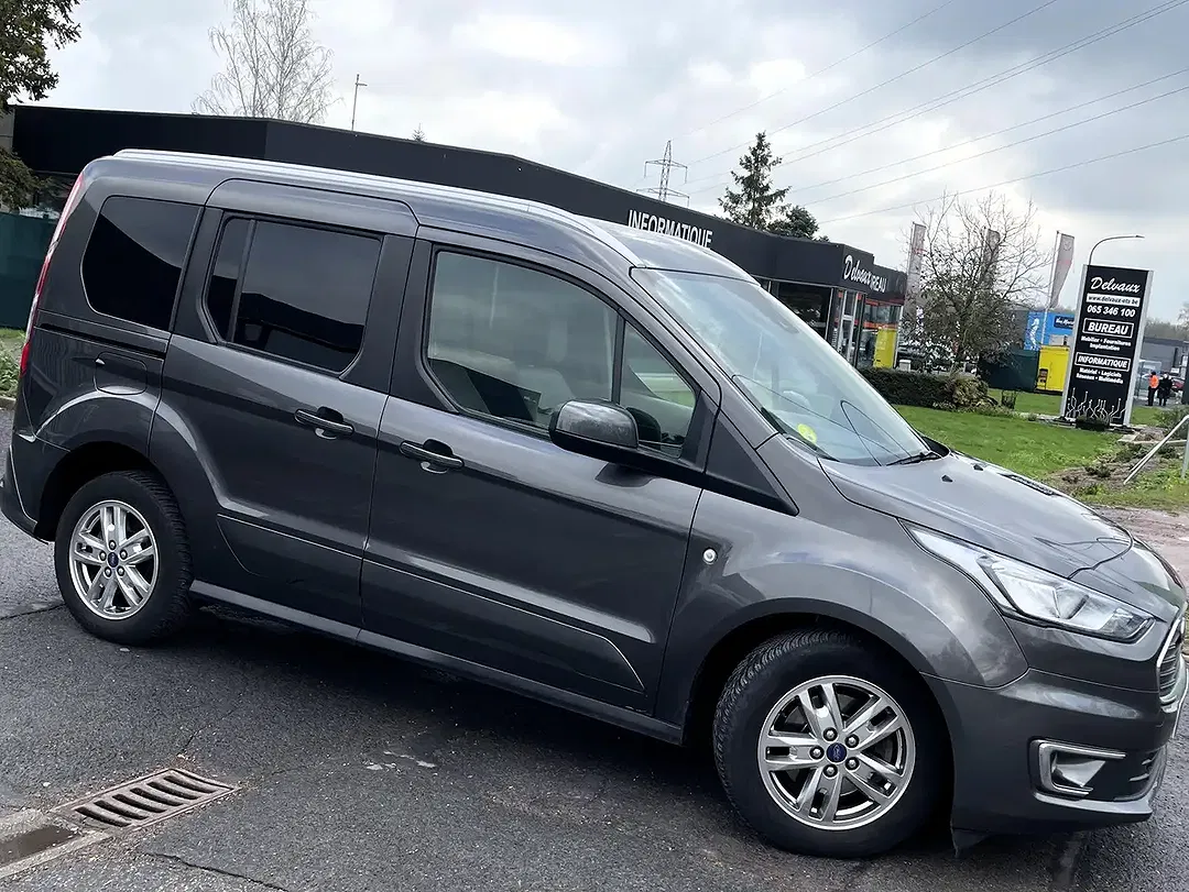 Ford Tourneo Connect 1.5 TDCi Trend - Thumbnail 8