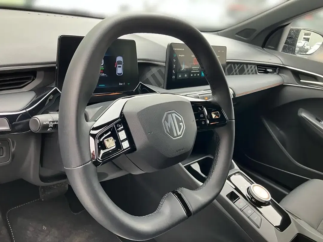 MG MG3 Hybrid+ Luxury - Thumbnail 11