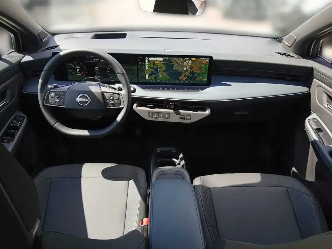 Nissan Leaf Evolve - Thumbnail 9