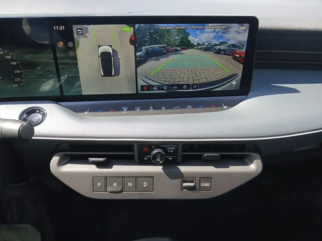 Nissan Leaf Evolve - Thumbnail 8