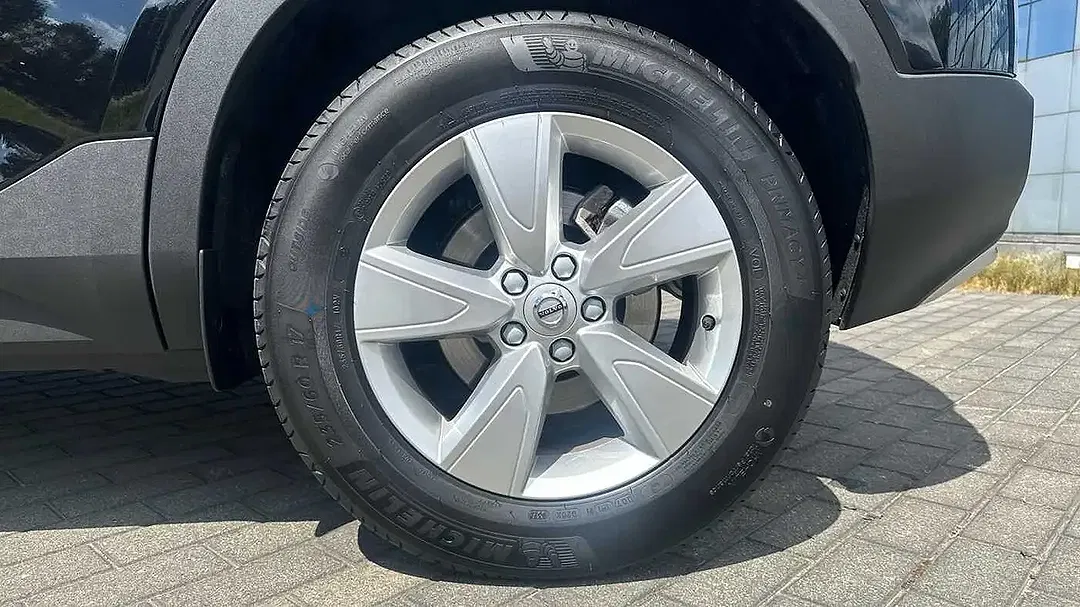 Volvo XC40 B3 - Thumbnail 11
