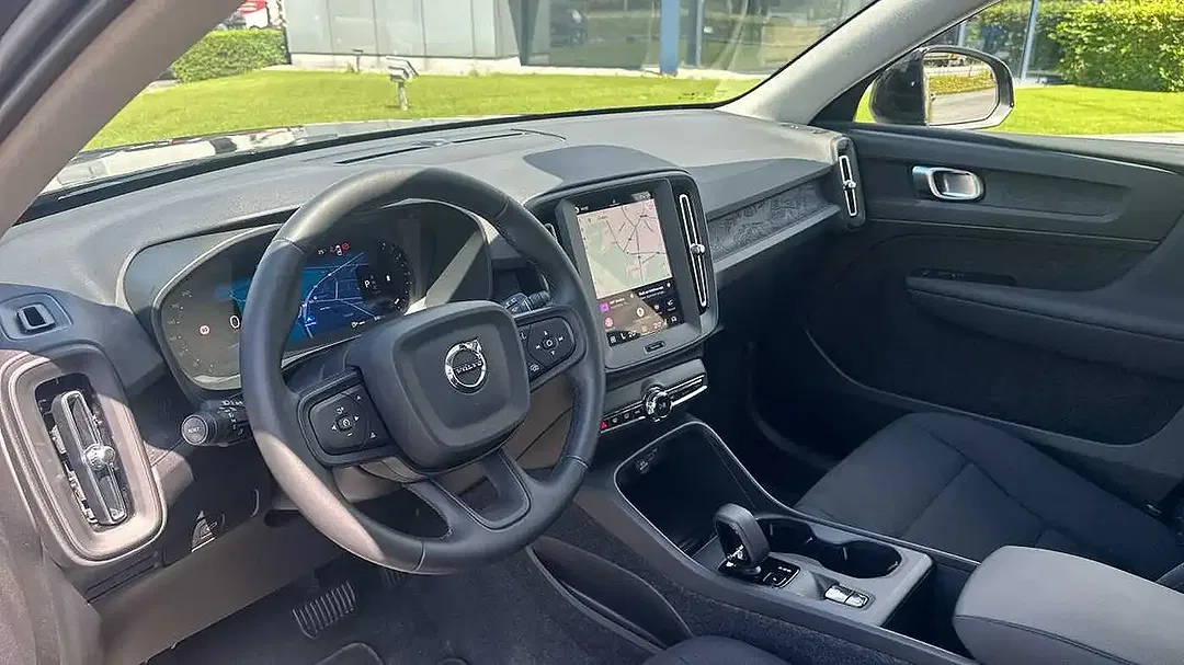 Volvo XC40 B3 - Thumbnail 6